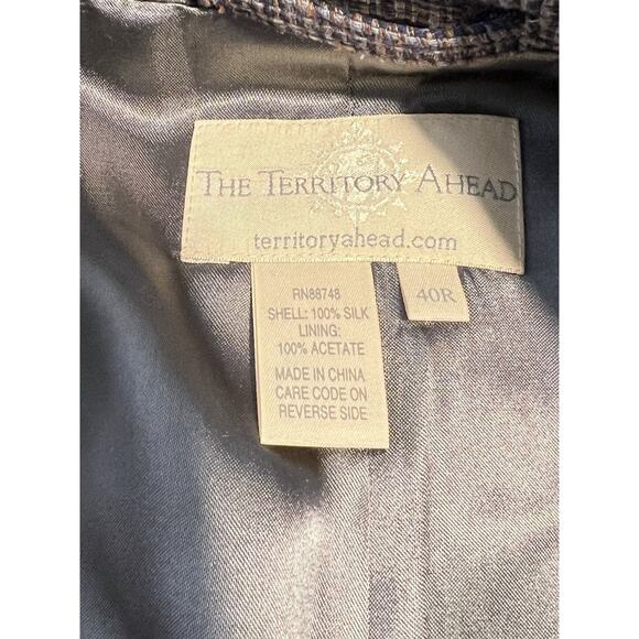 The Territory Ahead Men's EUC Gray/Blue Patterned 100% Silk Blazer Jacket 40 R - Picture 2 of 6